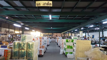 เครื่องจักรในโรงงานผลิตถุงพลาสติก เครื่องจักรในโรงงานผลิตถุงพลาสติก